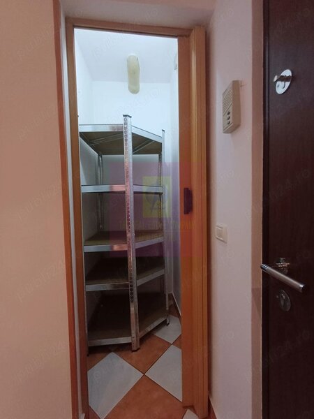 Apartament cu 3 camere, boxa subsol si loc parcare - Berceni